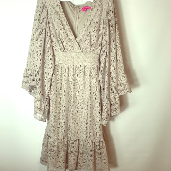 Betsey Johnson Dresses & Skirts - Betsy Johnson lace babydoll dress.